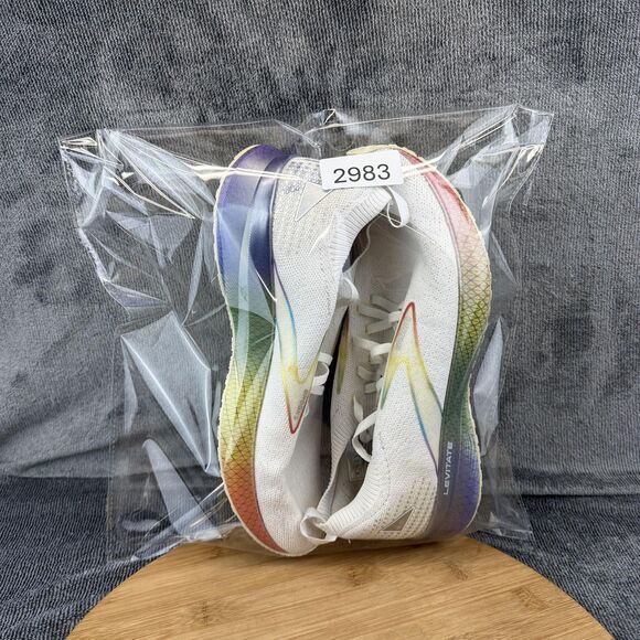Brooks Levitate Run Proud Shoes Mens Size 9 White Rainbow Sneakers 1103721D197 - Picture 11 of 11